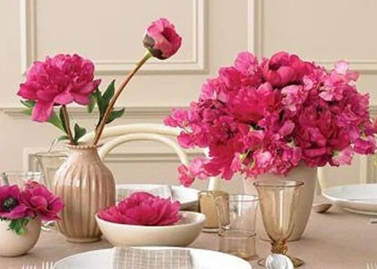 Blumen auf dem Tisch